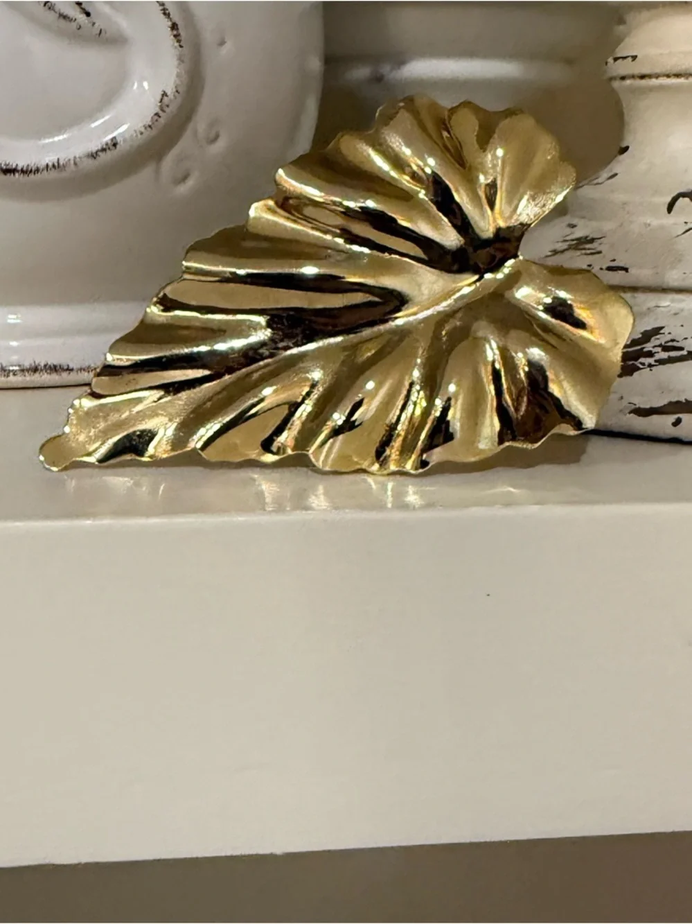 N/A gold tone